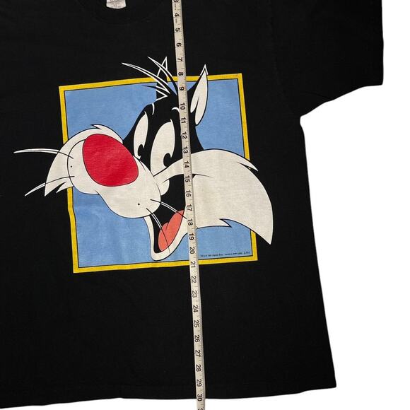 Vintage Looney Tunes Tee - Picture 5 of 7